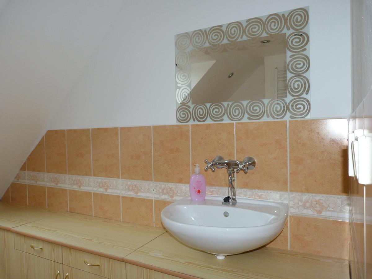 Apartmany Natalie Dvory nad Luznici Exterior photo